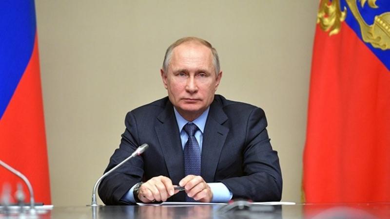 Путин внёс в Госдуму законопроект о смягчении наказания за мелкие преступления